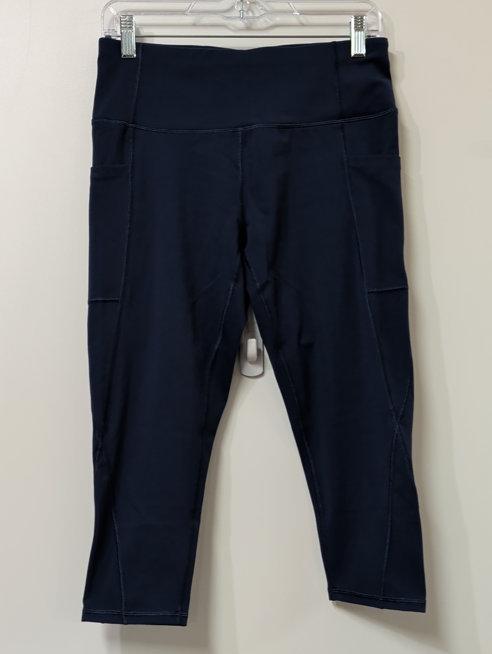 Heathyoga Navy High Waisted Workout Capris with Pockets Size Large